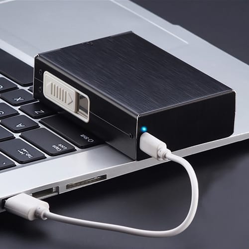 Футляр Для Сигарет З USB Запальничкою 20 Сигарет